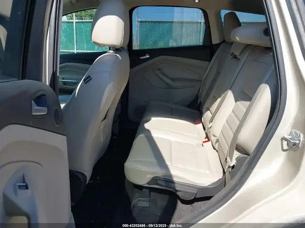 1FMCU9J97HUE13150 2017 FORD ESCAPE - Image 8