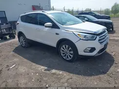 1FMCU9J97HUE16260 2017 FORD ESCAPE