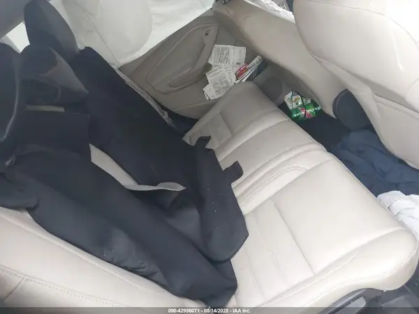 1FMCU9J97HUE41711 2017 FORD ESCAPE - Image 8