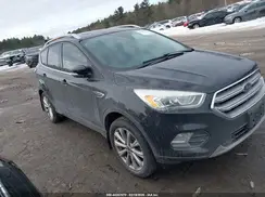 1FMCU9J97HUE66768 2017 FORD ESCAPE
