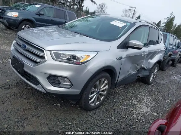 1FMCU9J97HUE98023 2017 FORD ESCAPE - Image 2