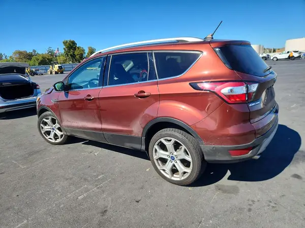 1FMCU9J97JUA56994 2018 FORD ESCAPE - Image 2
