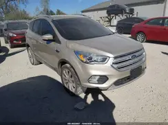 1FMCU9J97JUA57885 2018 FORD ESCAPE