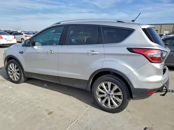 1FMCU9J97JUA61970 2018 FORD ESCAPE - Image 2