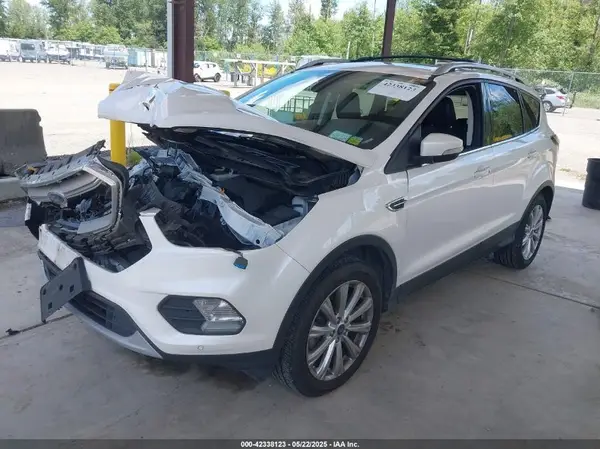 1FMCU9J97JUC10359 2018 FORD ESCAPE - Image 2