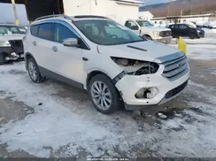 1FMCU9J97JUC21863 2018 FORD ESCAPE