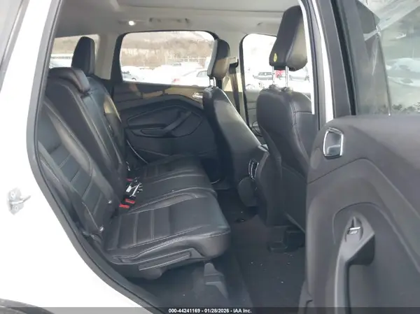 1FMCU9J97JUC21863 2018 FORD ESCAPE - Image 8