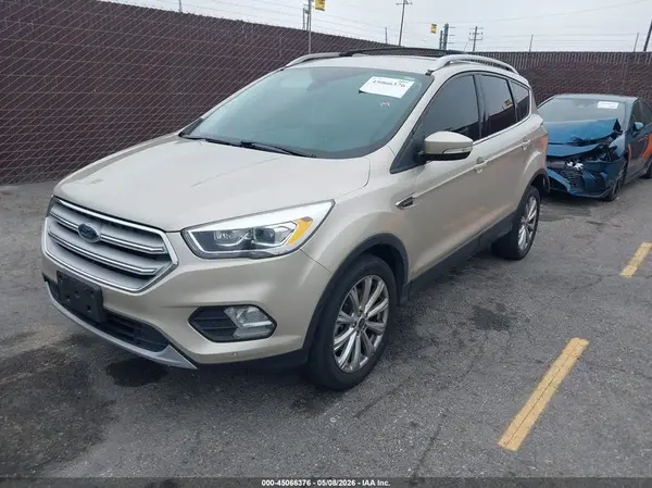 1FMCU9J97JUC35889 2018 FORD ESCAPE - Image 2