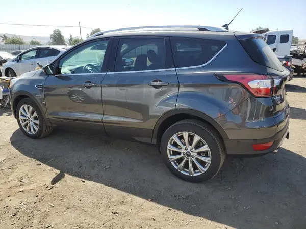 1FMCU9J97JUD22398 2018 FORD ESCAPE - Image 2