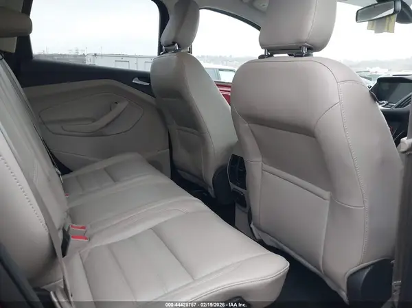1FMCU9J97JUD33692 2018 FORD ESCAPE - Image 8