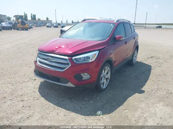 1FMCU9J97JUD52792 2018 FORD ESCAPE - Image 2