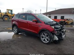 1FMCU9J97KUA03245 2019 FORD ESCAPE