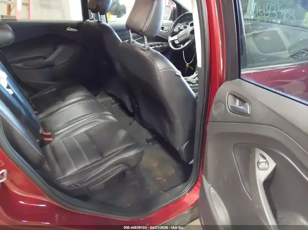 1FMCU9J97KUA03245 2019 FORD ESCAPE - Image 8