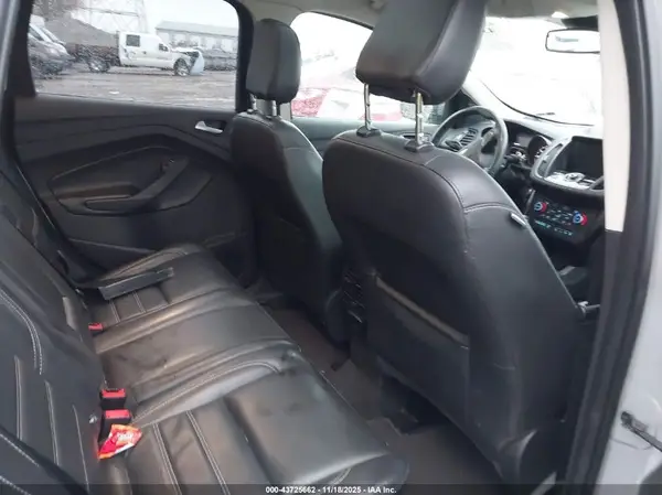 1FMCU9J97KUA32339 2019 FORD ESCAPE - Image 8