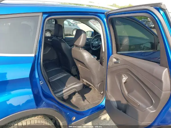 1FMCU9J97KUB83990 2019 FORD ESCAPE - Image 8