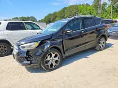 1FMCU9J97KUC18172 2019 FORD ESCAPE