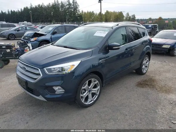 1FMCU9J97KUC32847 2019 FORD ESCAPE - Image 2