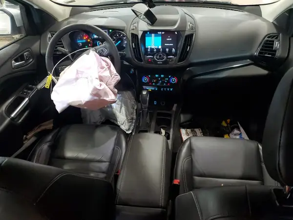 1FMCU9J97KUC37529 2019 FORD ESCAPE - Image 8