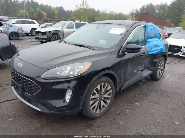 1FMCU9J97LUA64399 2020 FORD ESCAPE - Image 2