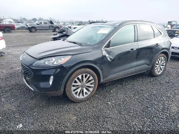 1FMCU9J97LUB42955 2020 FORD ESCAPE - Image 2