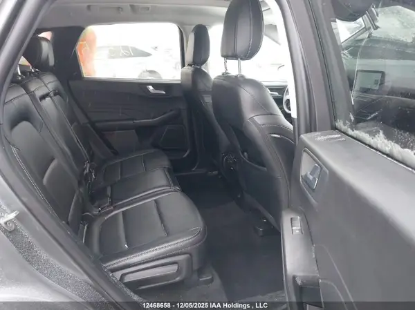 1FMCU9J97NUA68939 2022 FORD ESCAPE - Image 8