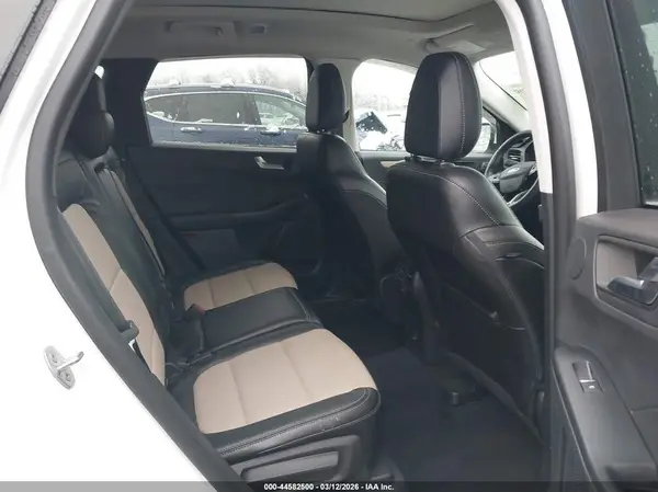 1FMCU9J97NUB27083 2022 FORD ESCAPE - Image 8