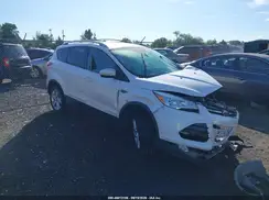 1FMCU9J98GUC52449 2016 FORD ESCAPE