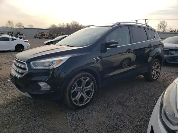 1FMCU9J98HUA02131 2017 FORD ESCAPE - Image 1