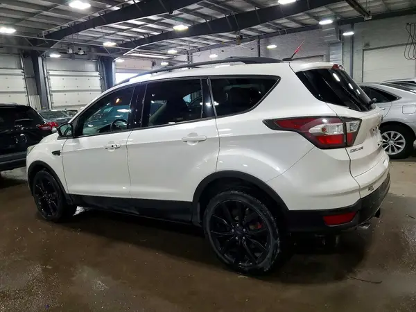 1FMCU9J98HUA26607 2017 FORD ESCAPE - Image 2