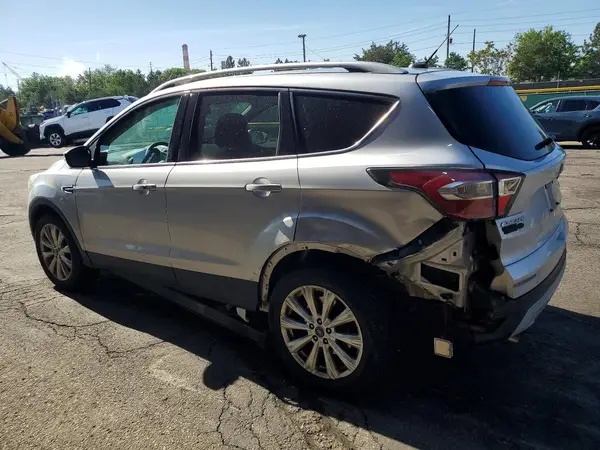 1FMCU9J98HUA38952 2017 FORD ESCAPE - Image 2