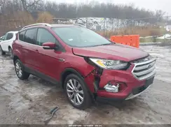 1FMCU9J98HUA44802 2017 FORD ESCAPE