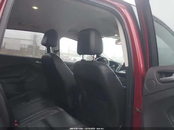 1FMCU9J98HUA44802 2017 FORD ESCAPE - Image 8
