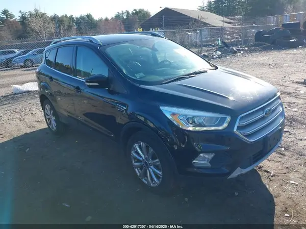 1FMCU9J98HUB05744 2017 FORD ESCAPE - Image 1
