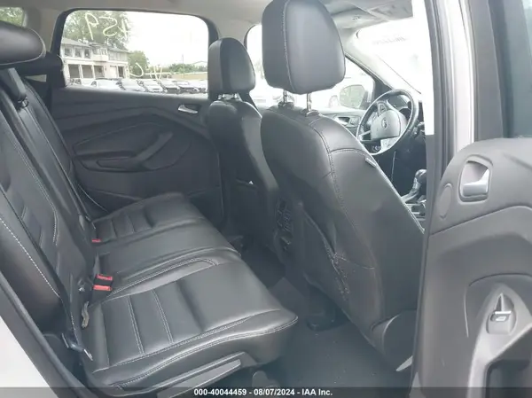 1FMCU9J98HUB13648 2017 FORD ESCAPE - Image 8