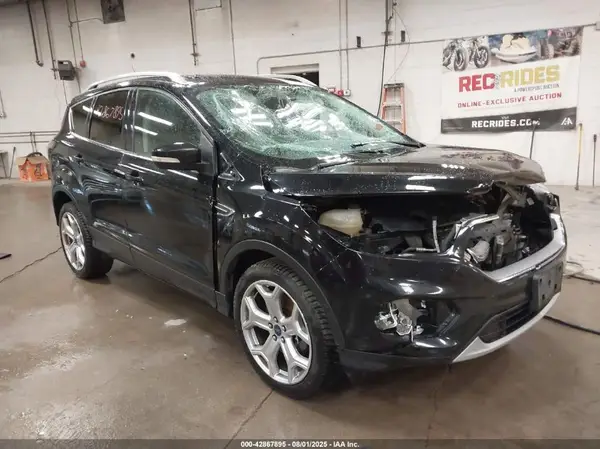 1FMCU9J98HUB55298 2017 FORD ESCAPE - Image 1