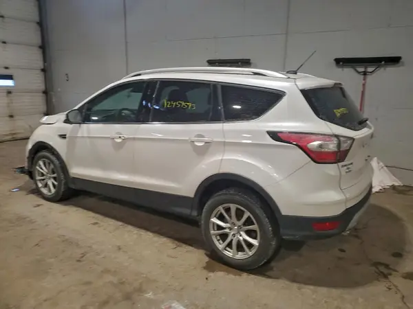 1FMCU9J98HUB69640 2017 FORD ESCAPE - Image 2