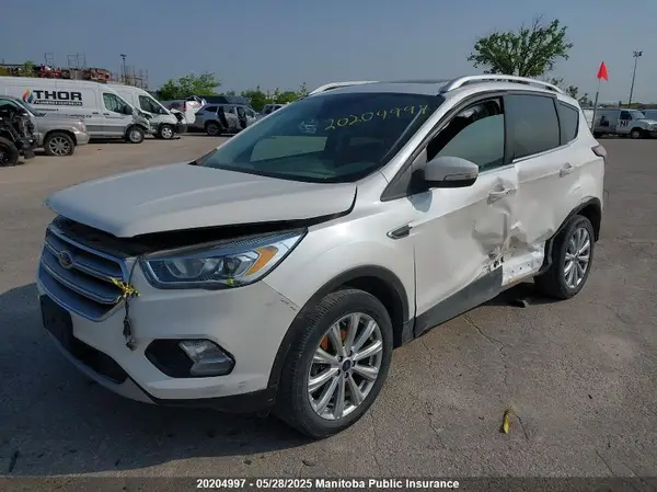 1FMCU9J98HUB69900 2017 FORD ESCAPE - Image 2