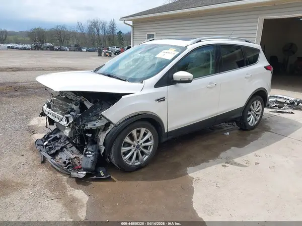 1FMCU9J98HUB76278 2017 FORD ESCAPE - Image 2