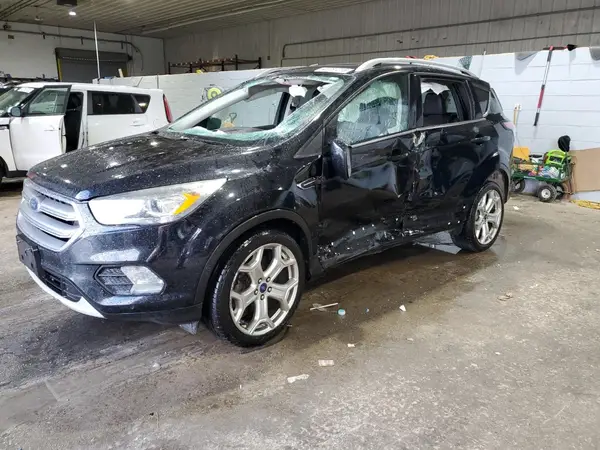 1FMCU9J98HUC05746 2017 FORD ESCAPE - Image 1
