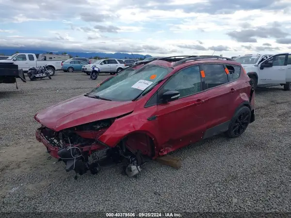 1FMCU9J98HUC27214 2017 FORD ESCAPE - Image 2