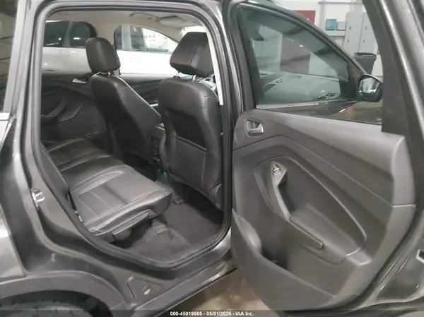 1FMCU9J98HUD41682 2017 FORD ESCAPE - Image 8