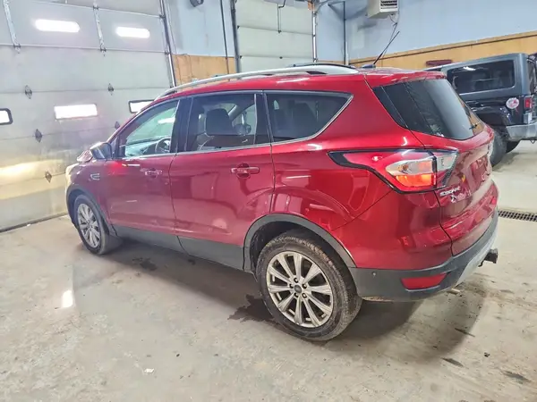 1FMCU9J98HUD50009 2017 FORD ESCAPE - Image 2