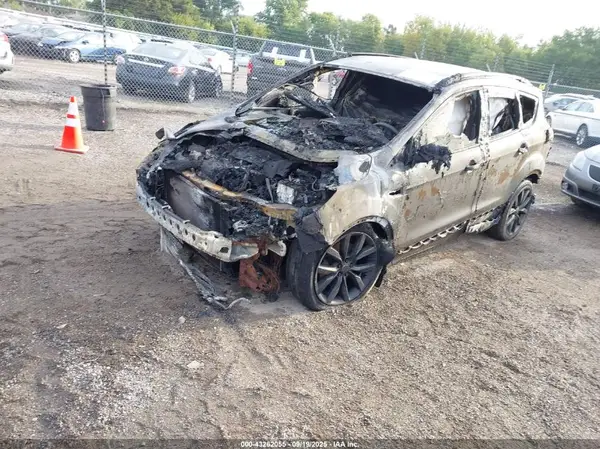 1FMCU9J98HUE92635 2017 FORD ESCAPE - Image 2
