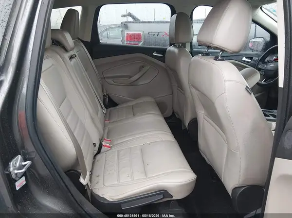 1FMCU9J98HUF03648 2017 FORD ESCAPE - Image 8