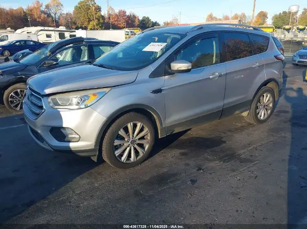 1FMCU9J98HUF09546 2017 FORD ESCAPE - Image 2