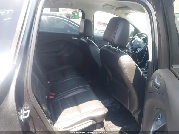 1FMCU9J98HUF09577 2017 FORD ESCAPE - Image 8
