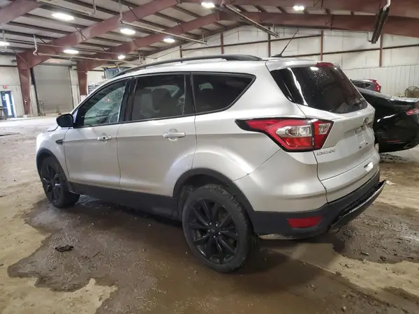 1FMCU9J98HUF10471 2017 FORD ESCAPE - Image 2
