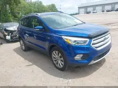 1FMCU9J98JUA33921 2018 FORD ESCAPE