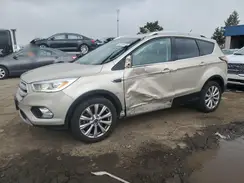 1FMCU9J98JUA37421 2018 FORD ESCAPE
