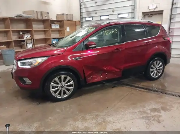 1FMCU9J98JUB06463 2018 FORD ESCAPE - Image 2